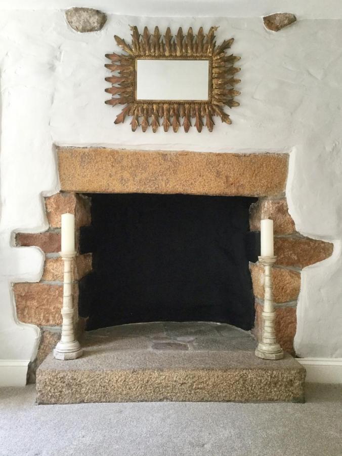 Fabulous Apartment In Historic House In St Aubin ภายนอก รูปภาพ