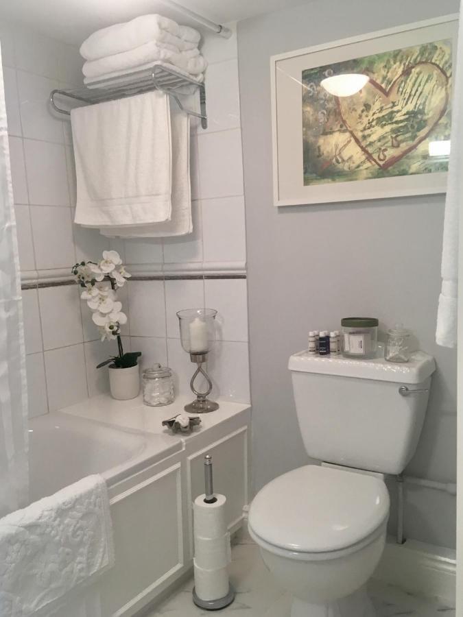 Fabulous Apartment In Historic House In St Aubin ภายนอก รูปภาพ